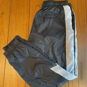 Nike joggers, lined